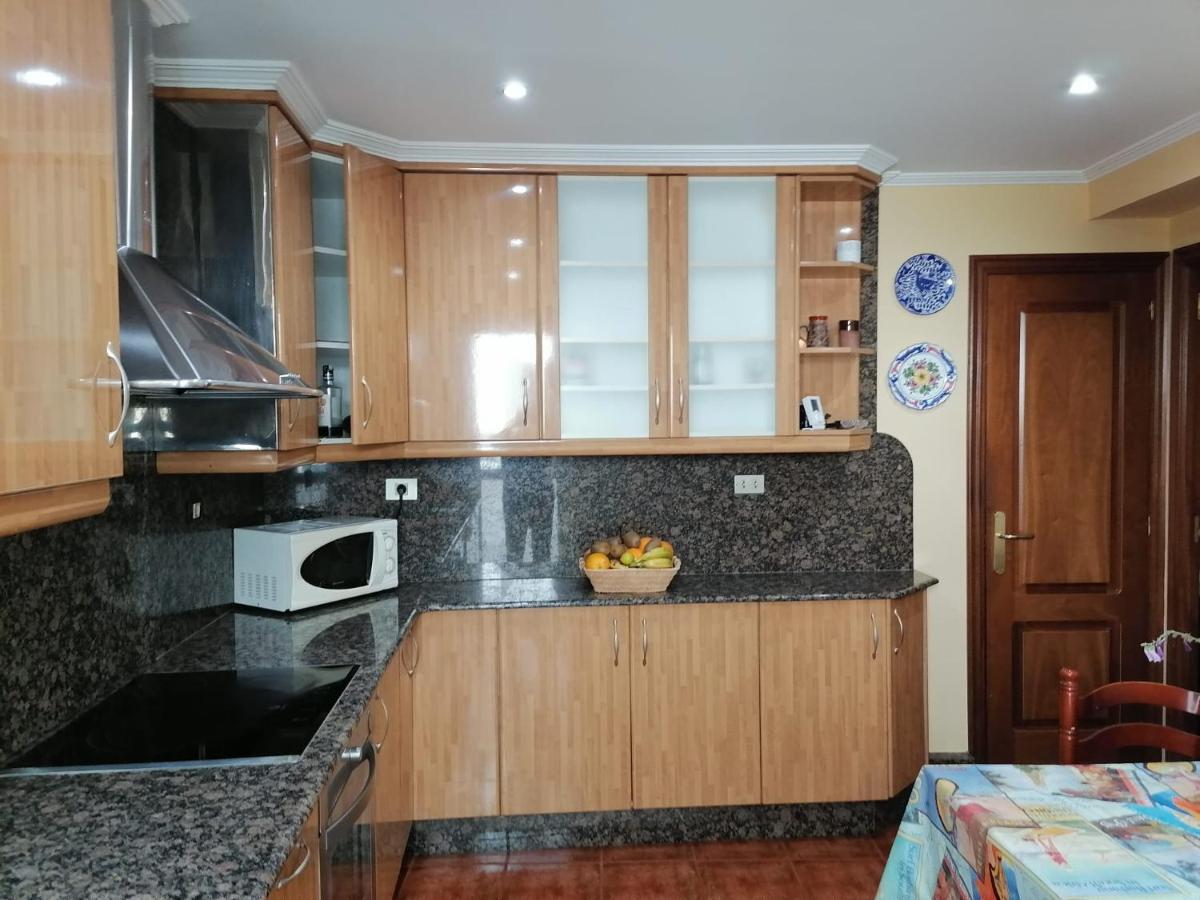 Апартаменти Piso En Pleno Centro De Mino Derecha Екстер'єр фото