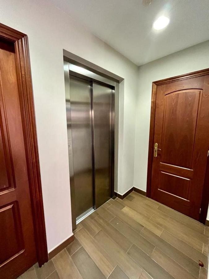Апартаменти Piso En Pleno Centro De Mino Derecha Екстер'єр фото